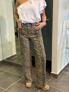 Animal print jeans