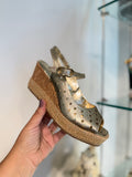 Luana Gold Platform