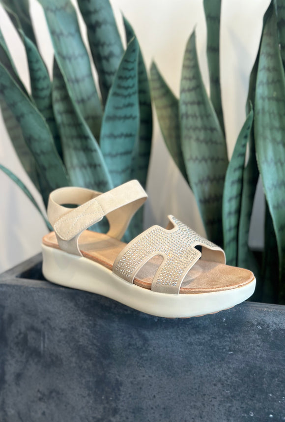 Edna Sandal